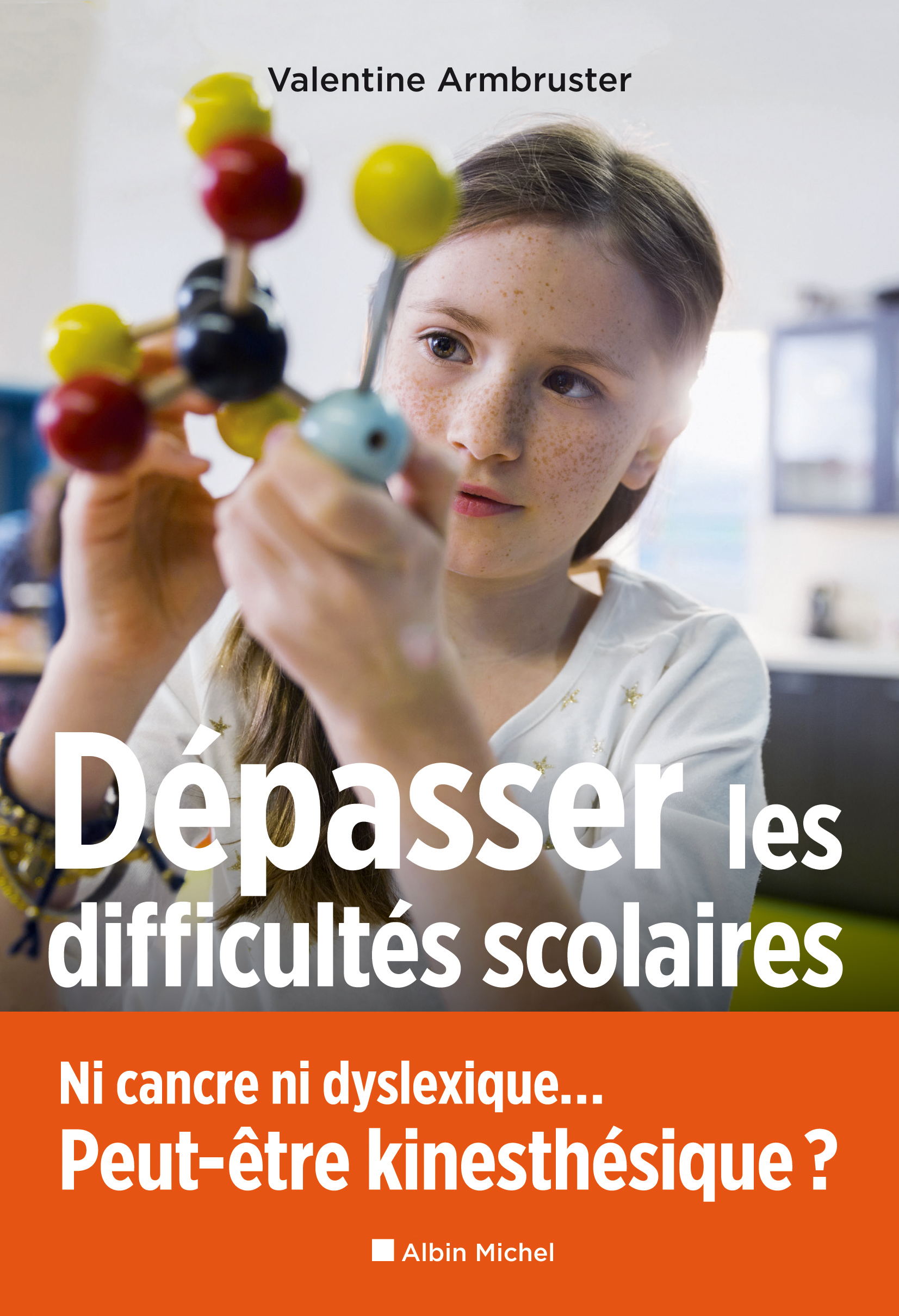 Couverture du livre Dépasser les difficultés scolaires